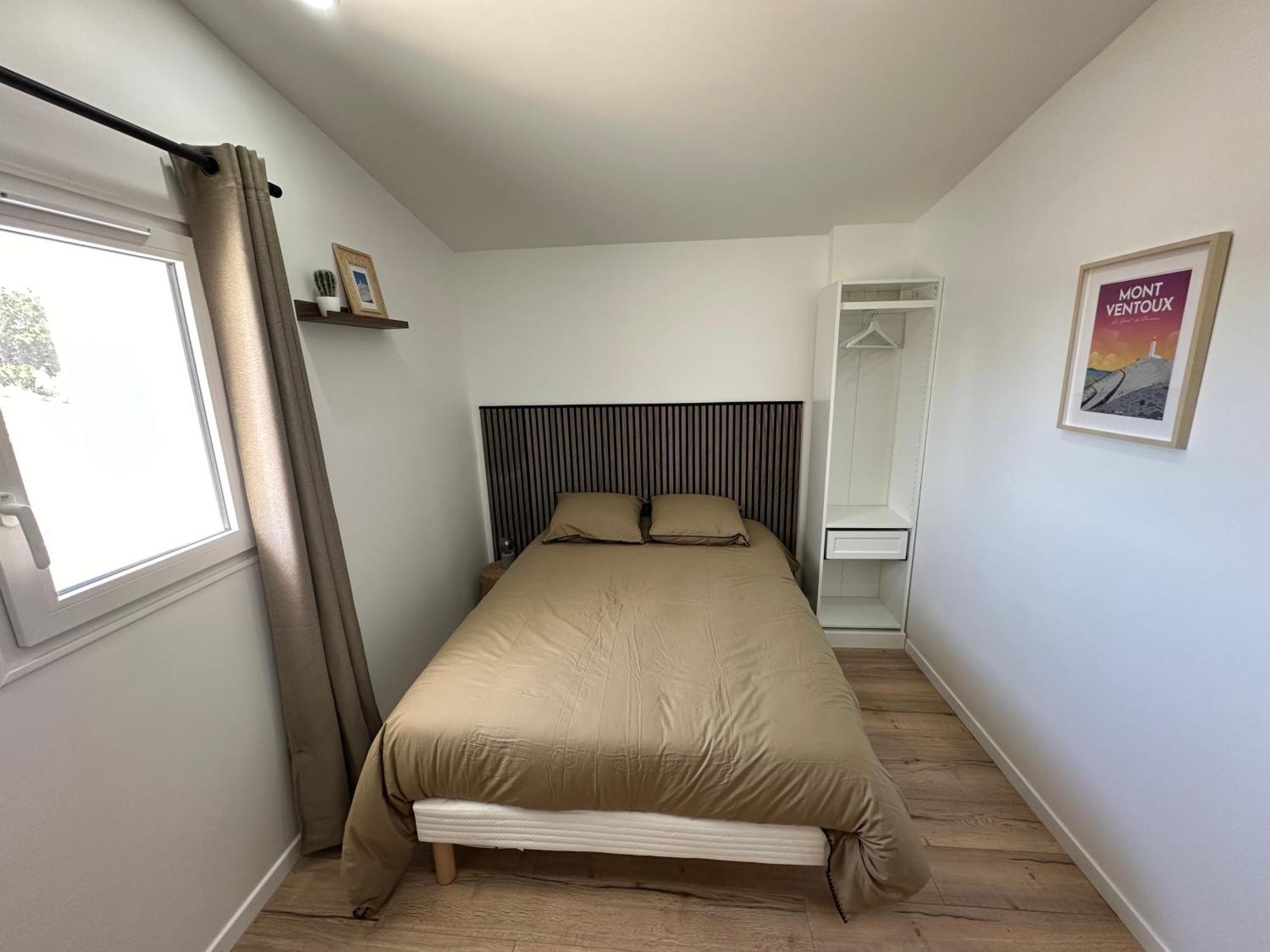 Le Qg Aparthotel Codolet Bagian luar foto